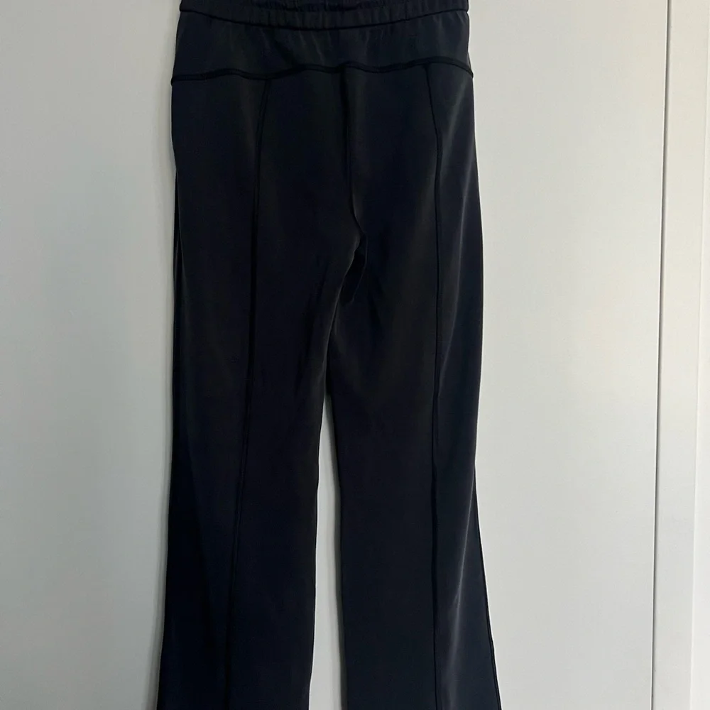 Lululemon Pants - Picture 4 of 4